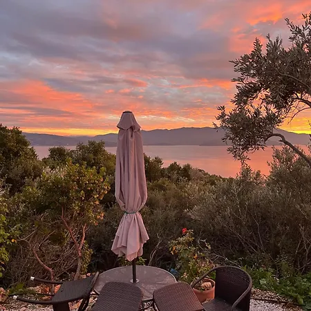 Stunning Sea View Tiny House Metochi (South Pelion)